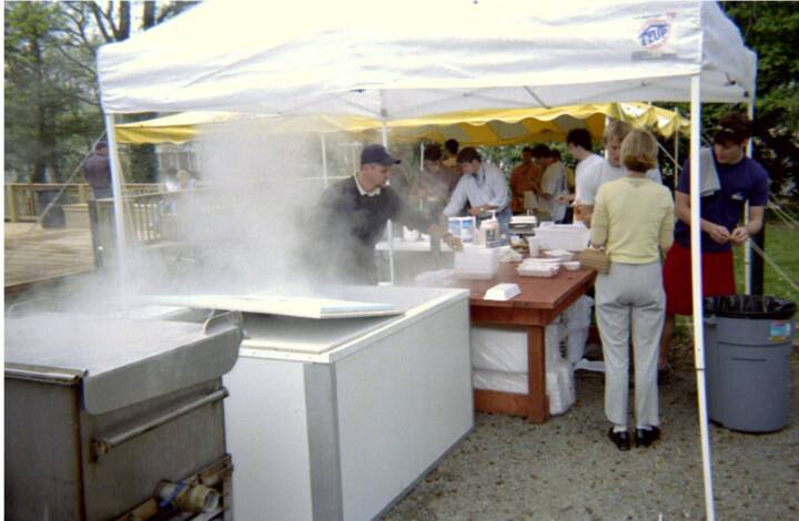Crawfish boil catering Setup